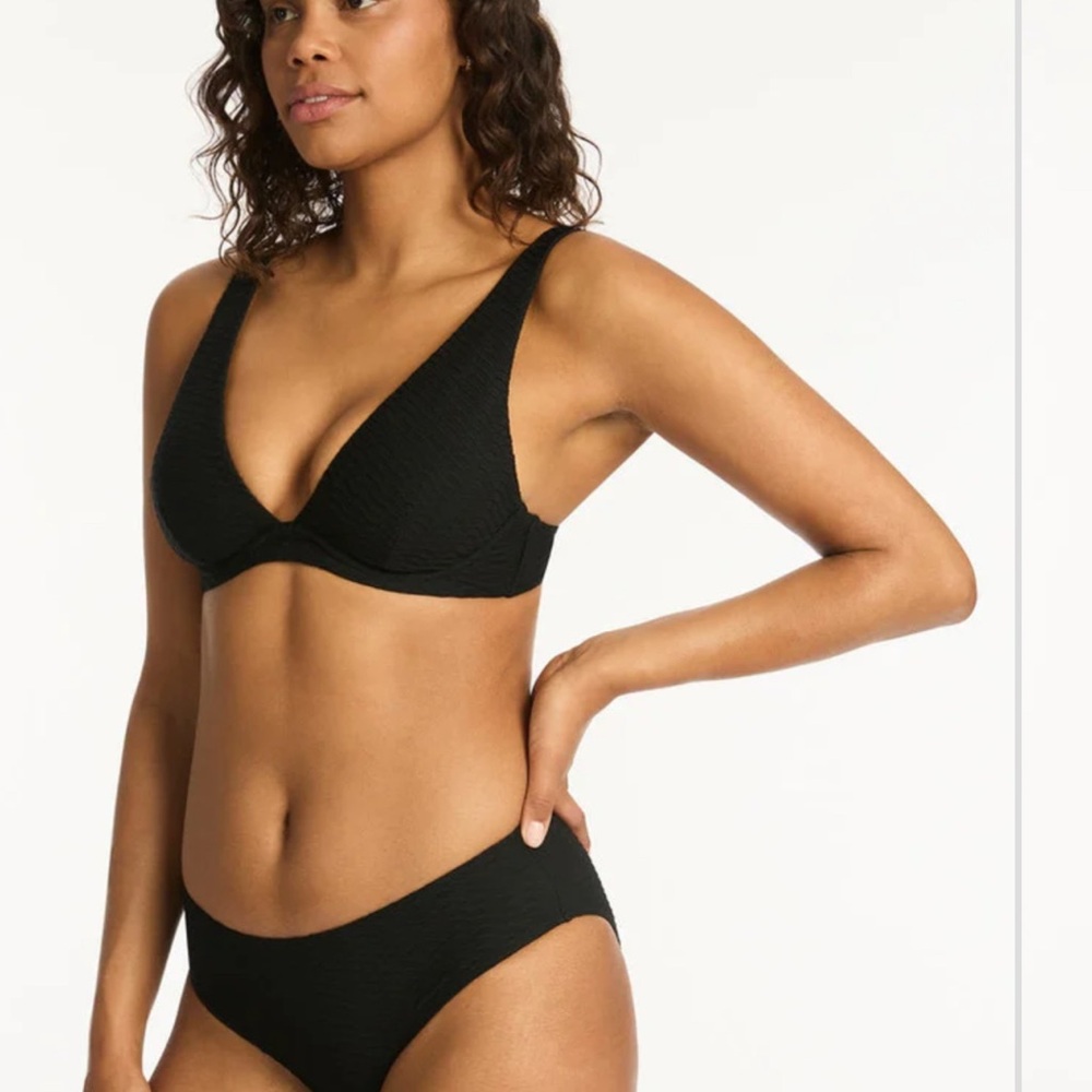 Sea level bikini - Picture 15 of 15